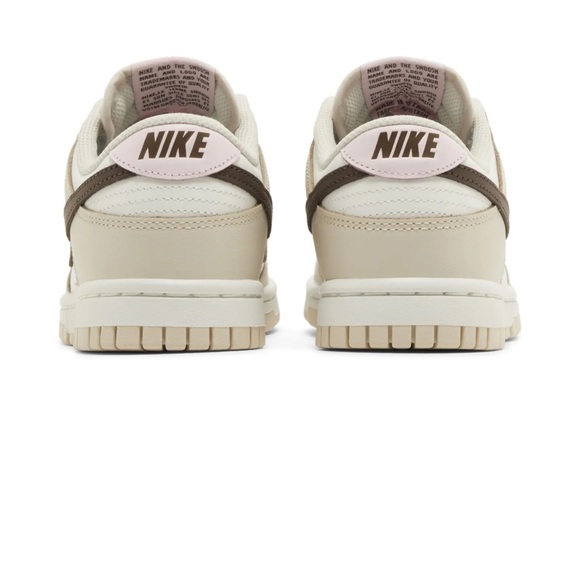 *Never Worn* Women’s Nike Dunk Low Neapolitan  StockX verified. - Picture 7 of 8